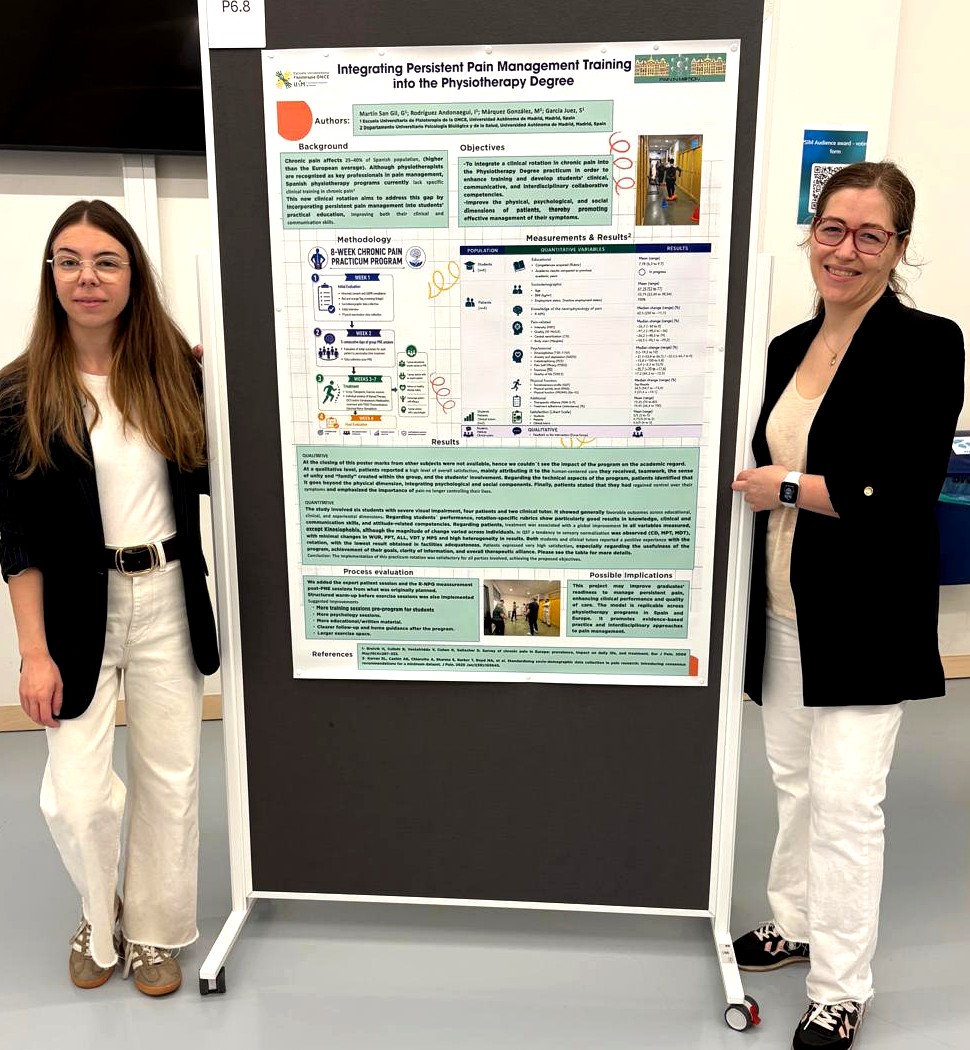 Imagen de las profesoras Susana García y Guiomar Martín